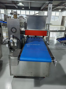 Ticari Kek Üretim Hattı Otomatik Muffin ve Cupcake Dolum Makinesi (Pastaneler İçin) Bisküvi Yapma Makinesi - Product Image 3