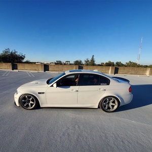 DGRCCS Serie 3 E90 4 Puertas/E90 M3 Estilo P, Alerón Trasero de Fibra de Carbono con Acabado Pulido y Pintura UV, con Cinta Adhesiva - Product Image 6