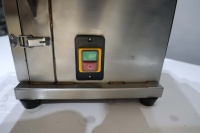 Scie à Os et Découpeuse de Viande Commerciale J210 Semi-Automatique Multifonctionnelle pour Poulet Congelé, Chèvre et Bœuf