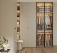 Placard moderne avec éclairage LED, placard intégré sur mesure, porte en verre, armoire de rangement multifonctionnelle pour chambre à coucher, système de placard de luxe
