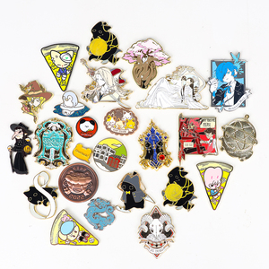 Kunshan krell ve áo Pin nhà sản xuất huy hiệu kim loại thủ công bán buôn xu Trâm biểu tượng tùy chỉnh men Pin mềm cứng men pins tùy chỉnh - Product Image 1