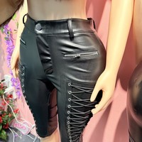 Ensemble de mode féminine 2026 Sexy Haut en fourrure à lacets assorti à un pantalon en cuir PU Ensemble deux pièces Vêtements pour femmes Tenue de boîte de nuit