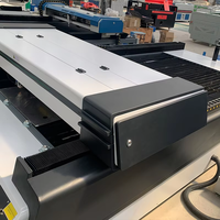 Machine de gravure/découpe CNC 1325 de haute qualité pour le bois et l'acrylique avec laser CO2 à refroidissement par eau, prenant en charge les fichiers LAS pour le MDF et le cristal