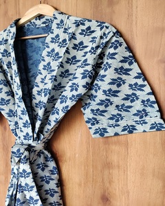 Robe Kimono Imprimée Fleurs Chaudes en Coton, Motif Floral Imprimé à la Main, Respirante, Manches Longues, Vêtement de Nuit, Tailles Disponibles - Product Image 5