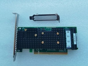 ThinkSystem 1610-4P NVMe Switch <b>Adapter</b> Storage Controller Card - Product Image 2