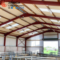 Structure en acier industrielle moderne et durable pour abri à bétail et hangar laitier pour ferme d'élevage et poulailler