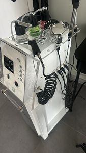 2026 8合1专业头疗头皮护理机 头皮清洁护发油平衡营养导入机 适用于沙龙水疗中心使用 - Product Image 4