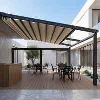 Pergola motorisée rétractable murale en aluminium avec revêtement PVC imperméable et anti-UV pour patio, jardin, hôtel