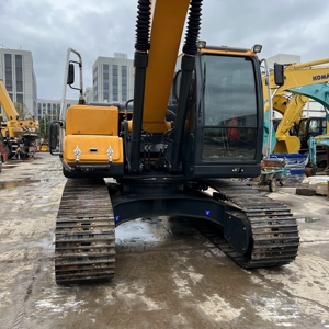 Escavatore Usato Doosan Hyundai 220-9s da 22 Tonnellate, Modello 2016, 99% Nuovo, con Pompa e Sistema Idraulico Nabtesco - Product Image 3