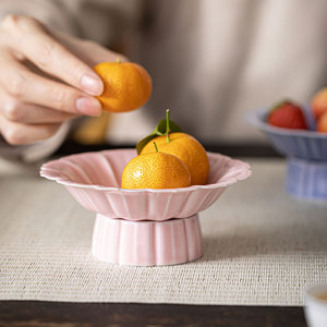 <b>Ceramic</b> Stemmed Fruit <b>Plate</b> Round With Stand For Dessert And Snack Party Use Dehua Origin - Product Image 2