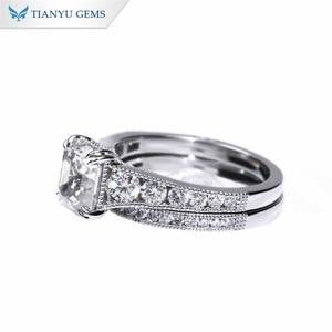 Tianyu Gems Asscher Cut Moissanite Diamant DEF VVS1 6.5*8mm 10k 14k 18k Solide Or Blanc Bijoux Bague Ensemble pour les Femmes - Product Image 2