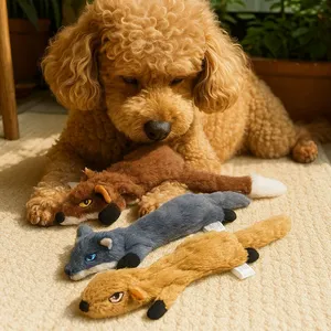 Juguetes chirriantes para perros sin relleno, paquete de juguetes de peluche para masticar con diseños de zorro, ardilla y lobo gris - Product Image 6