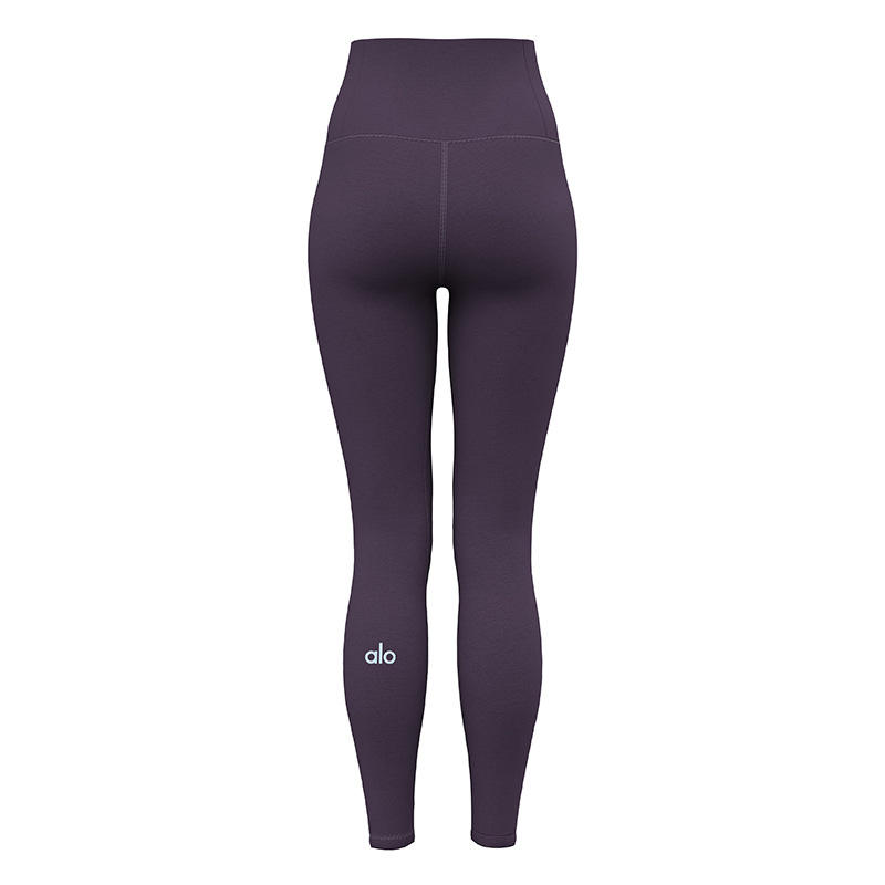 สีม่วงพลัม