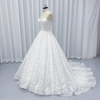 Robes de mariée robe de luxe perles dentelle appliques robe trapèze sans manches Hx48