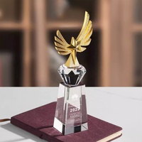Trophée en cristal personnalisé, modèle de faucon doré, en métal, cadeaux souvenirs pour cérémonie de remise de prix