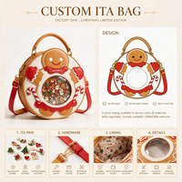 Sac à bandoulière rond festif en cuir végétalien avec motif Bonhomme de pain d'épices et épinglette en émail de Noël, nœud rouge, style Kawaii, cadeau pour fans