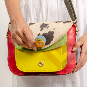 LW Sac à bandoulière en cuir véritable pour femmes avec pompon Lady Sling Bag Sac à bandoulière en cuir à franges pour filles - Product Image 6