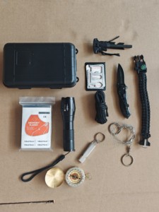 专业野营求生装备工具急救包地震应急求生包户外探险徒步登山用 - Product Image 5