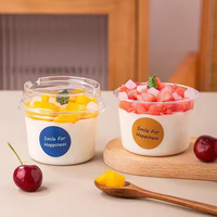 Tasses de yaourt 250ml transparentes de boîte à gâteau en plastique jetable avec des couvercles tasse de dessert en plastique