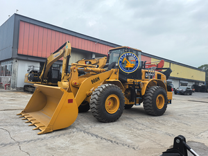 Chargeuse sur pneus Caterpillar CAT 966H d'occasion, 6 tonnes, faible nombre d'heures, transmission 4x4, moteur C13 certifié, faible nombre d'heures, haute performance - Product Image 6