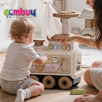 Jouets éducatifs pour tout-petits : trotteur d'apprentissage, train à pousser et porteur pour enfants