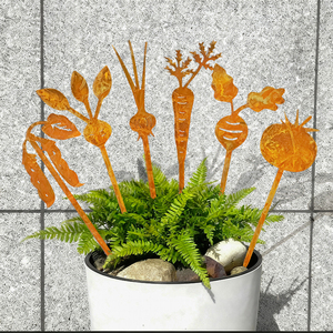 ของตกแต่งสวนคริสต์มาส ชุดตกแต่งสวนหลังบ้านแบบยึดด้วยสกรู ทำจากโลหะและเลเซอร์รูปสุนัข ของตกแต่งสวนแบบเสียบง่าย ช่อดอกไม้ - Product Image 3