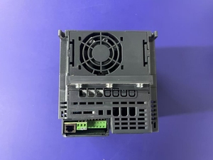 Variador de Frecuencia Original Nuevo, Serie Altivar ATV320, ATV320U55N4C, 5.5KW, 7.5HP, 14.3A, 380-500V, 3PH, IP20 - Product Image 5