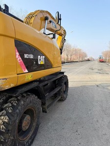 Excavatrice sur pneus d'occasion CAT M315D2 de 15 tonnes, fabriquée au Japon, modèles DH210W-7, EX100WD, EX160WD, EX60W, DX60WD, DX140, DX210 - Product Image 6