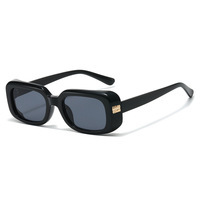 Lunettes de soleil vintage carrées à monture épaisse et large, protection UV400, unisexes, pour l'extérieur