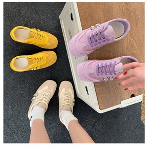 รองเท้าผ้าใบแฟชั่นสไตล์วินเทจ ดีไซน์เยอรมัน สำหรับผู้หญิง รุ่นใหม่ประจำฤดูร้อนปี 2025 ระบายอากาศได้ดี พื้นนุ่ม - Product Image 3