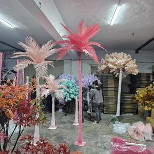 Bán buôn màu hồng giả nhựa thực vật plam cây tùy chỉnh 2M đầy màu sắc nhân tạo dừa cây cọ cho nhà trong nhà ngoài trời trang trí nội thất bán - Product Image 1