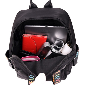 <span class=keywords><strong>Zaino</strong></span> Unisex Estivo Impermeabile in Tessuto Oxford <span class=keywords><strong>Nero</strong></span> di Lusso alla Moda - Product Image 3