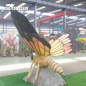 Modelo de Insecto, Libélula, Escultura Metálica para Uso en Interiores/Exteriores en Zoológicos, Jardines Botánicos, Centros Comerciales y Parques de Aventuras - Product Image 6