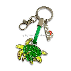 Porte-clés Souvenir Touristique Thème Plage Motif Hibiscus Vente en Gros Usine Maldives Logo Personnalisé Tortue Métallique Émaillée - Product Image 3