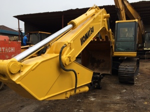 Excavadora Komatsu PC220 Usada en Venta, Modelo 2022, Alta Eficiencia, Diseño Duradero, Sistema Hidráulico Confiable, Motor, Caja de Cambios, Bomba - Product Image 5