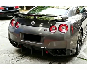 Couvre-pare-chocs arrière en fibre de carbone de style OEM pour GT-R R35 2008-2016 - Product Image 4