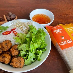 Nouilles de riz séchées minces de nourriture fraîche populaire Nouilles de riz pur de haute qualité 24 mois de durée de conservation 100% Riz propre Viet Nam Nadisa - Product Image 3