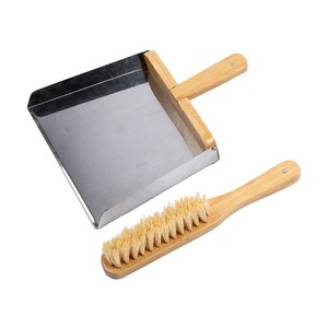 Madera portátil limpieza polvo Pan y palo de escoba cepillo Mini Metal recogedor y mango de madera escoba para limpieza - Product Image 1
