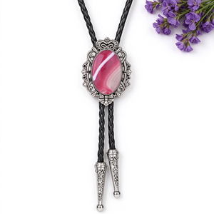Collar Bolo Vintage con Marco Hueco de Cuarzo Rosa, Estilo Vaquero Occidental, con Correa de Cuero Trenzado, Accesorio para Boda - Product Image 6