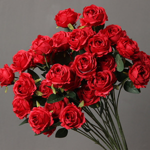 <span class=keywords><strong>Ramo</strong></span> <span class=keywords><strong>de</strong></span> Flores Artificiales <span class=keywords><strong>de</strong></span> Color Rojo para Boda, Hecho a Mano, con Frutos Rojos y Flores <span class=keywords><strong>de</strong></span> Seda para Decoración <span class=keywords><strong>de</strong></span> Techo <span class=keywords><strong>de</strong></span> Salón - Product Image 2