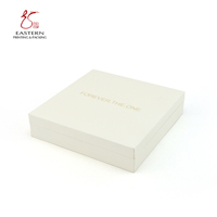 Boîtes-cadeaux de bijoux en carton de bonne qualité de luxe sur mesure avec logo