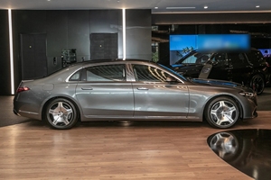 เมอร์เซเดส-เบนซ์ เมย์บัค เอส คลาส ปี <span class=keywords><strong>2022</strong></span> สภาพดี ใช้งานน้อย - Product Image 2