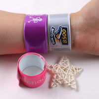 Bracelets réfléchissants personnalisés à clipser, bracelets de sécurité avec logo imprimé pour la course, l'école, les événements, les cadeaux pour enfants