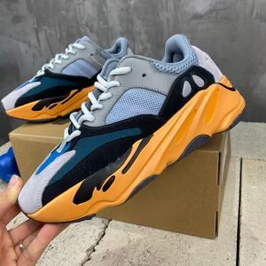 Zapatos casuales para hombre para exteriores, de alta calidad de diseñador, de marca reconocida. Calzado deportivo transpirable con cordones y malla, antiolor. - Product Image 1