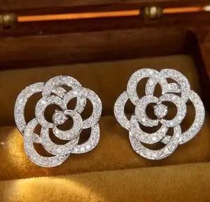 럭셔리 큰 모양 꽃 장미 모양 Relife 전체 다이아몬드 귀걸이 스터드 18KGold 매일 착용 파티 또는 결혼식