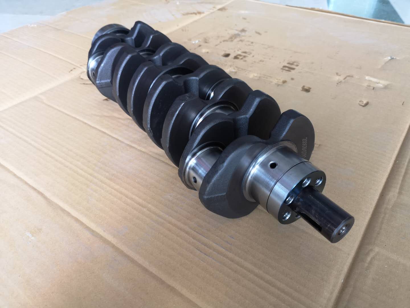 ④専用出品 729908-01560 729904-01560 129902-21000 Engine Cylinder Block