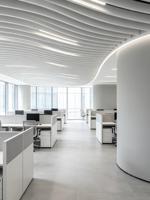 Panneau de plafond suspendu en aluminium Prima avec dimensions personnalisées pour les applications bureautiques et les bâtiments publics