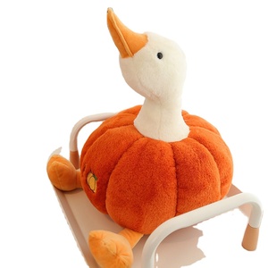 Grande vendita di peluche bianco, - Product Image 1