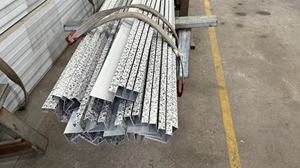 Precio de metal de acero corrugado de aluminio laminado en frío prepintado recubierto de color verde de calibre 26 por tonelada de material de lámina para techo - Product Image 3