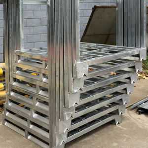 Mensola del tubo d'acciaio galvanizzato Pileable impilabile fisso della griglia di conservazione fredda per la caratteristica di protezione contro la corrosione del magazzino alimentare - Product Image 3